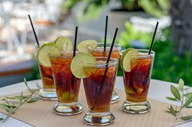 The Cuba Libre, a drink made with Coca-Cola and Cuban Rumj